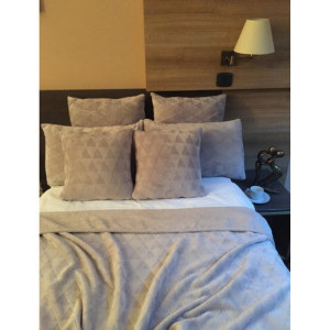 Prekrivač Klara bež