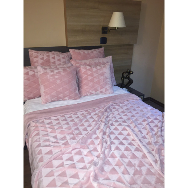 Prekrivač Klara roze