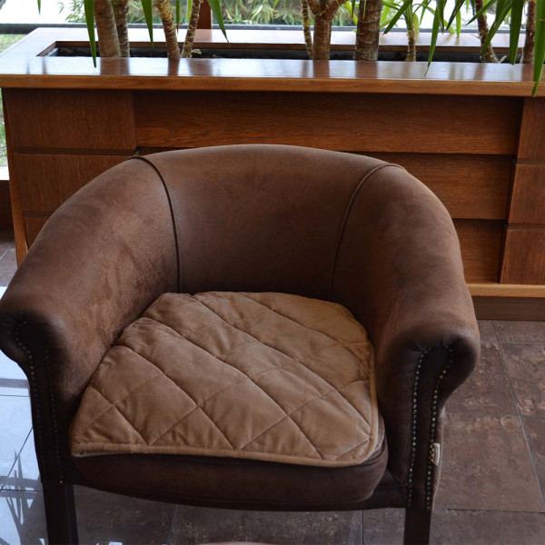 Prekrivač za trosjed, dvosjed i fotelju braon