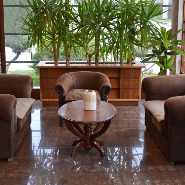 Prekrivač za trosjed, dvosjed i fotelju braon